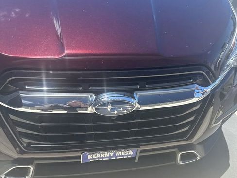 Used 2023 Subaru Ascent Touring AWD/4WD image 3