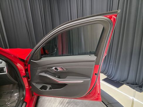 Used 2019 BMW 330i xDrive Sedan AWD/4WD image 33