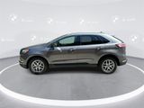 Used 2021 Ford Edge SEL w/ Convenience Package image 5