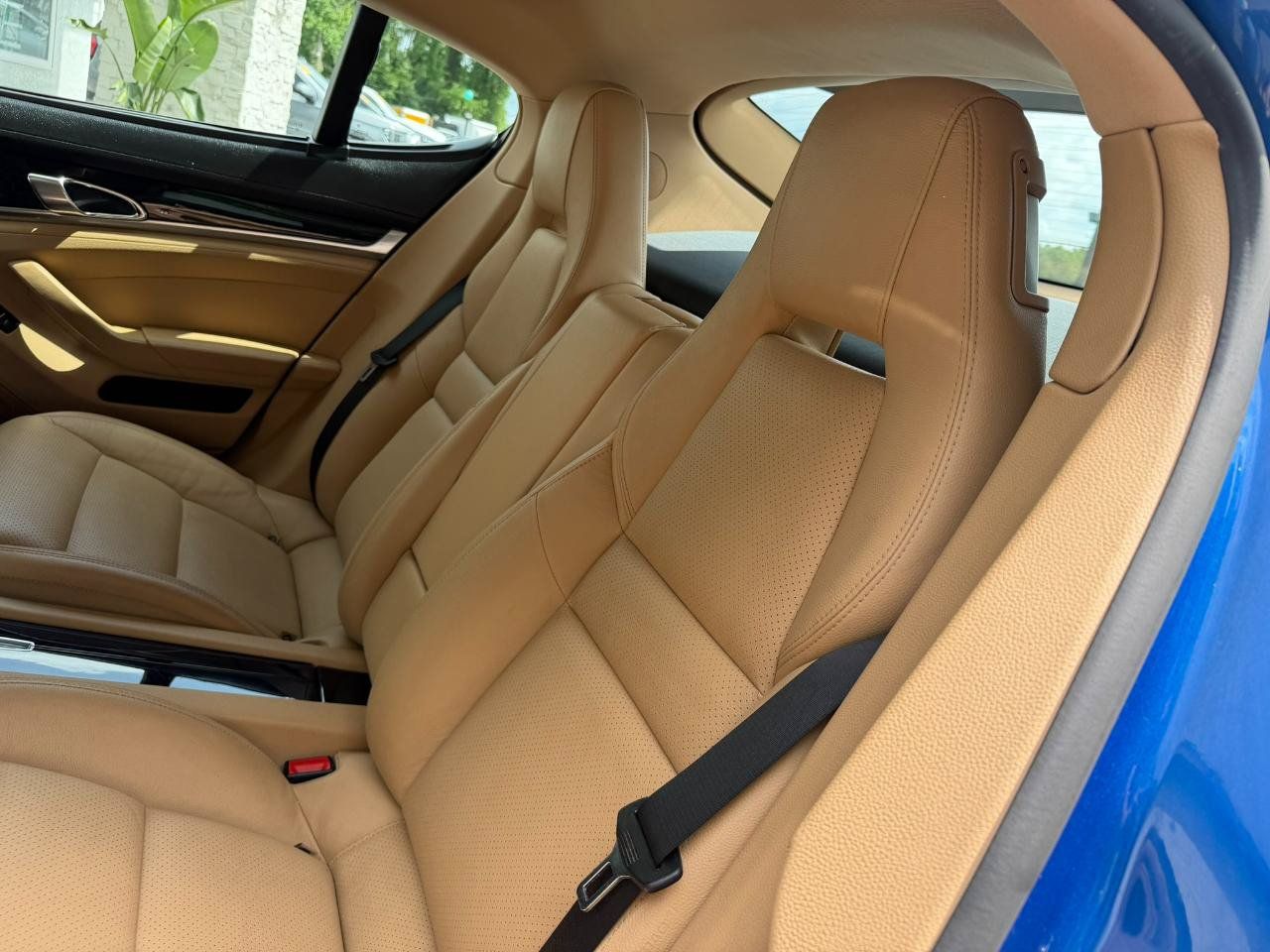 Used 2015 Porsche Panamera 4 AWD/4WD image 42