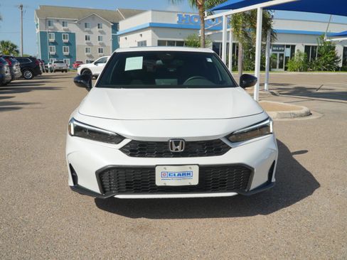 Used 2026 Honda Civic Sport image 2
