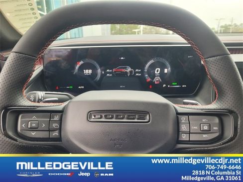 New 2024 Dodge Charger R/T w/ Plus Group image 28