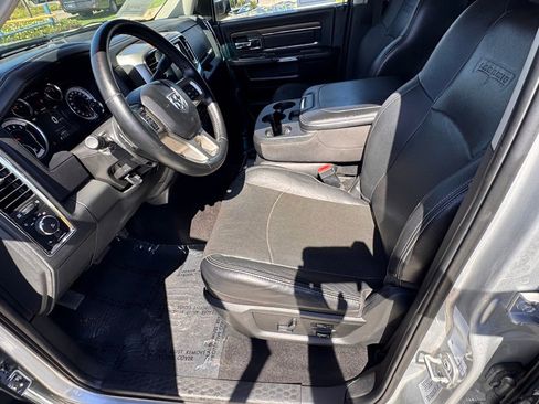 Used 2017 RAM 2500 Laramie image 17