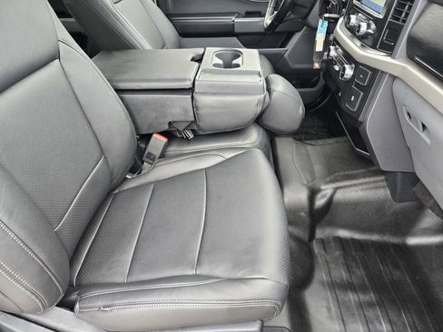 Certified 2022 Ford F150 XLT w/ Equipment Group 301A Mid image 10