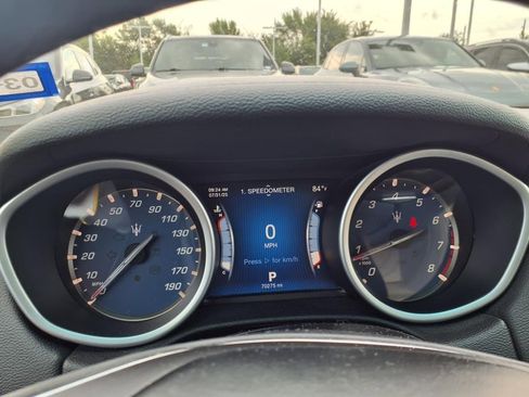 Used 2014 Maserati Ghibli Base image 23