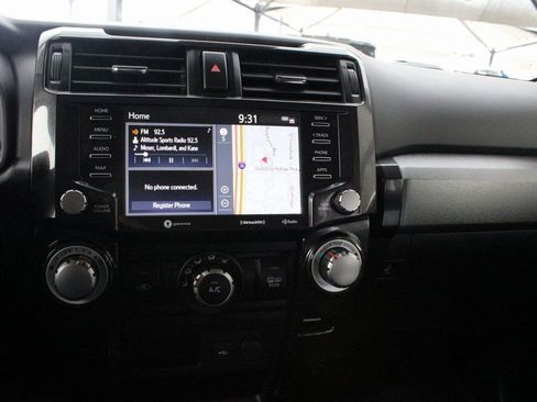 Certified 2020 Toyota 4Runner TRD Off-Road image 40