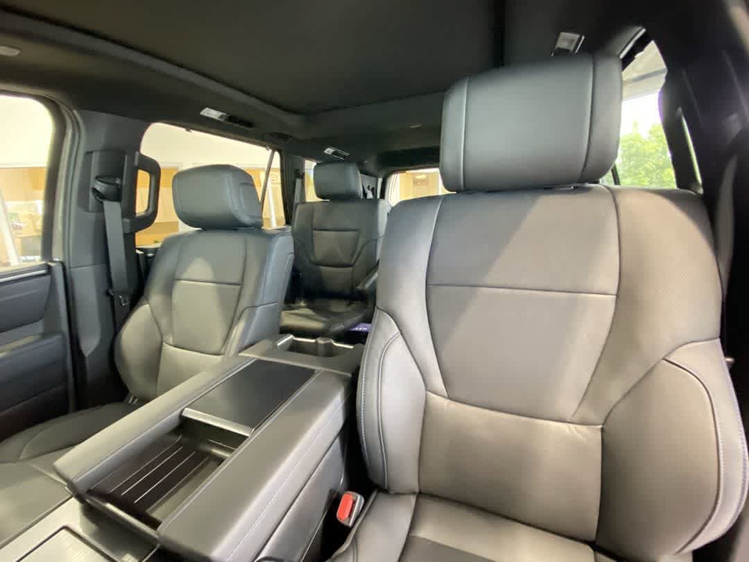 New 2026 Toyota Sequoia Platinum w/ TRD Off-Road Package AWD/4WD image 14