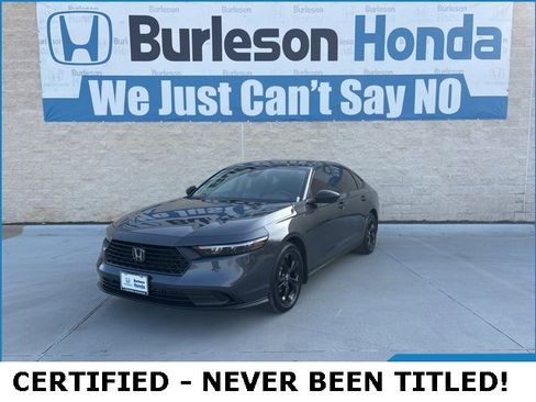 Used 2025 Honda Accord SE image 1