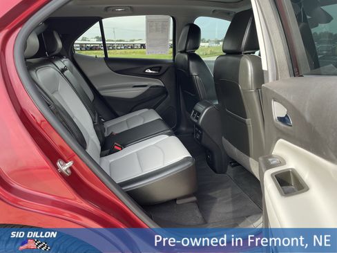 Used 2019 Chevrolet Equinox Premier image 11
