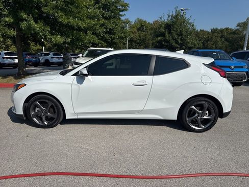 Used 2020 Hyundai Veloster 2.0 image 6