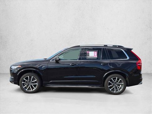 Used 2019 Volvo XC90 T5 Momentum w/ Multimedia Package AWD/4WD image 8