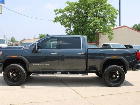 Used 2022 GMC Sierra 2500 Denali w/ Denali Ultimate Package AWD/4WD image 6