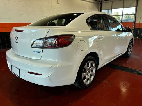 Used 2013 MAZDA MAZDA3 i Sport image 7