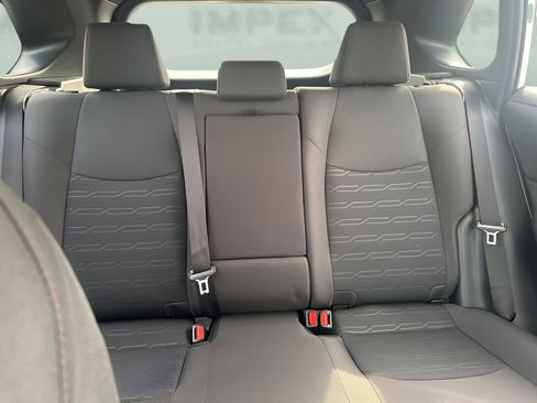 Used 2021 Toyota RAV4 SE image 11