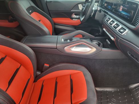 Used 2024 Mercedes-Benz GLE 53 AMG 4MATIC image 11