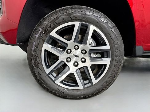 Used 2024 Chevrolet Colorado Z71 w/ Z71 Convenience Package 2 image 30