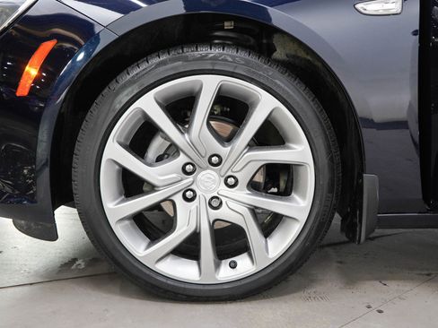 Used 2019 Buick Regal Avenir FWD image 28
