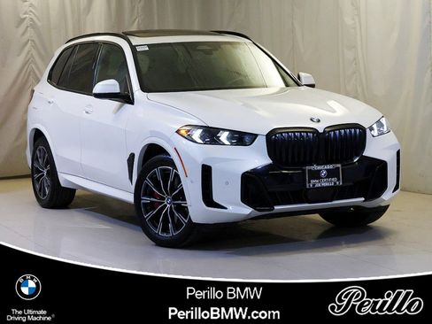 Certified 2025 BMW X5 xDrive40i w/ M Sport Package AWD/4WD image 1