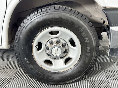 Used 2018 Chevrolet Express 3500 LT w/ LT Preferred Equipment Group image 25