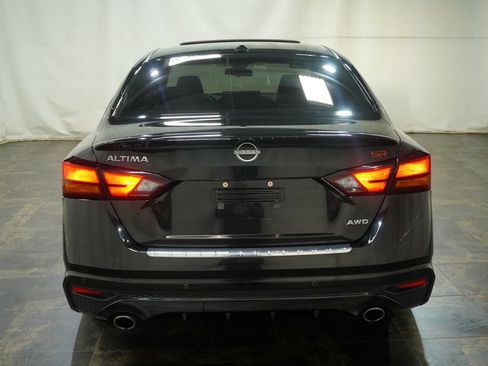 Used 2023 Nissan Altima 2.5 SR w/ SR Premium Package AWD/4WD image 5