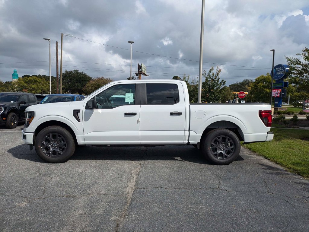 New 2026 Ford F150 Lariat w/ Equipment Group 501A Mid AWD/4WD image 7