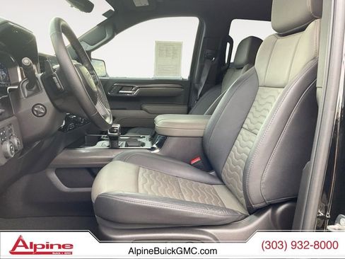 Used 2024 Chevrolet Silverado 1500 ZR2 w/ Technology Package image 9