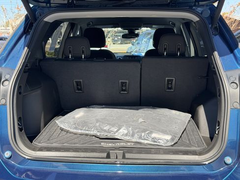 Used 2020 Chevrolet Equinox LT image 10