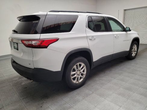 Used 2021 Chevrolet Traverse LT FWD image 9