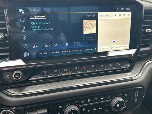 Used 2024 Chevrolet Silverado 2500 ZR2 w/ Technology Package image 30