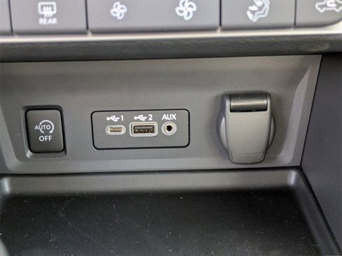 New 2025 Nissan Sentra SR w/ SR Premium Package image 25