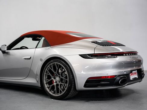 Used 2021 Porsche 911 Carrera 4S AWD/4WD image 40