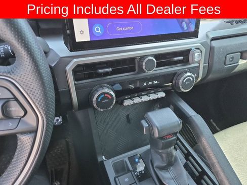Used 2024 Toyota Tacoma TRD Sport AWD/4WD image 3