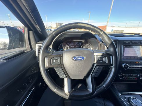Used 2019 Ford Expedition Limited w/ Equipment Group 301A image 14