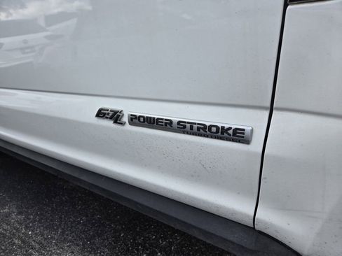 Used 2020 Ford F250 Lariat w/ Lariat Ultimate Package image 3