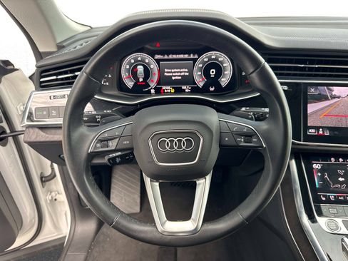 Used 2023 Audi Q8 Premium Plus AWD/4WD image 29
