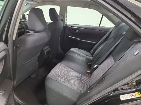 Used 2016 Toyota Camry LE FWD image 17