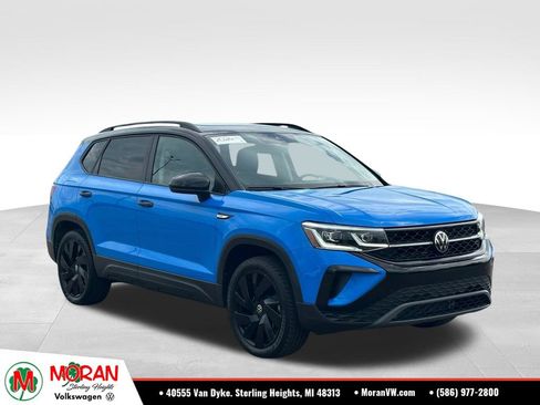 Certified 2024 Volkswagen Taos SE AWD/4WD image 6