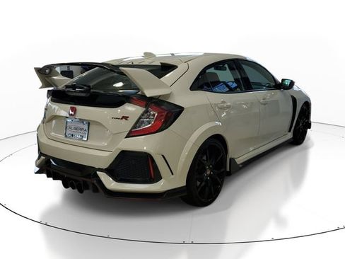 Used 2019 Honda Civic Type R image 4
