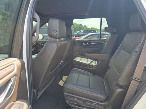 Used 2022 GMC Yukon Denali w/ Max Trailering Package AWD/4WD image 26