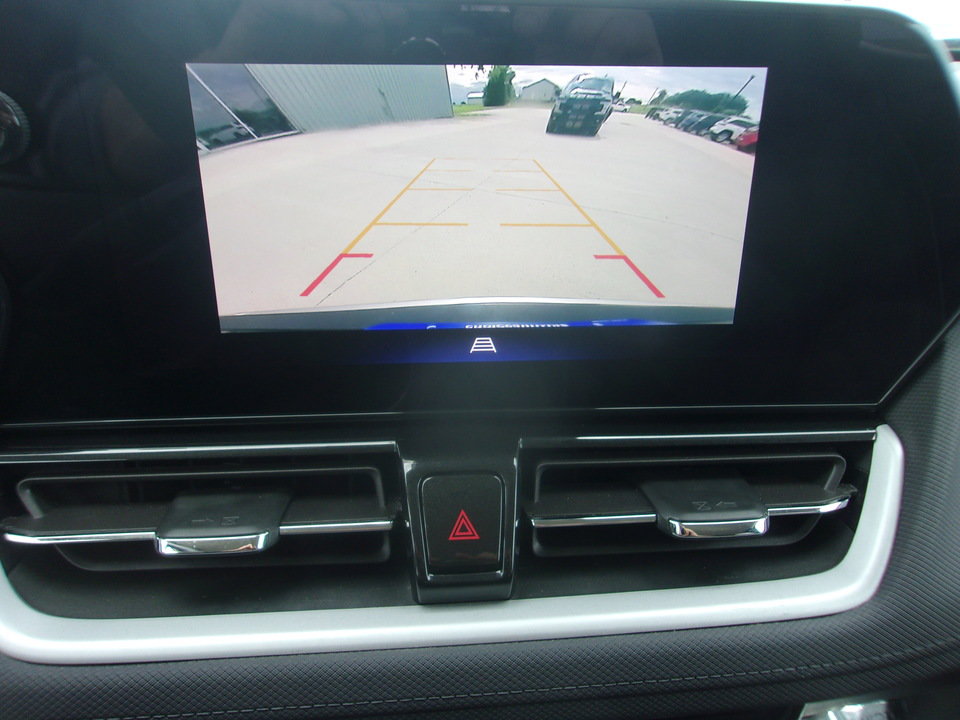 Used 2024 Chevrolet TrailBlazer LT w/ Driver Confidence Package FWD image 21