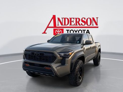 Used 2025 Toyota Tacoma TRD Off-Road image 1