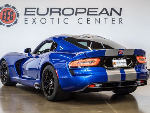 Used 2013 SRT Viper GTS w/ GTS Laguna Interior Pkg RWD image 7