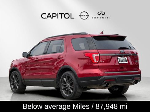 Used 2018 Ford Explorer XLT w/ Equipment Group 202A image 3