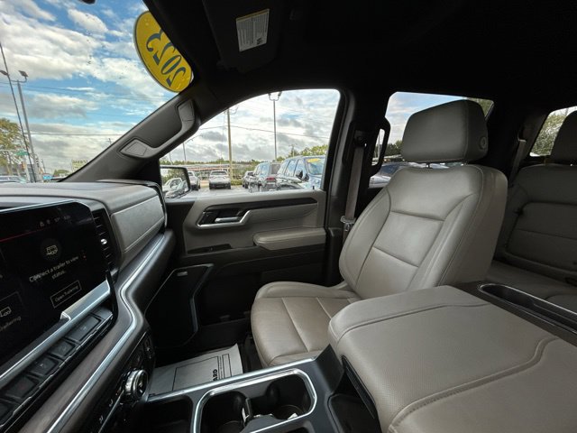 Used 2023 GMC Sierra 1500 SLT w/ SLT Premium Plus Package AWD/4WD image 45