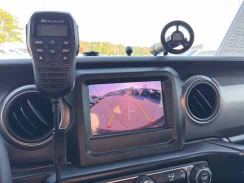 Used 2023 Jeep Wrangler Unlimited Sport AWD/4WD image 12