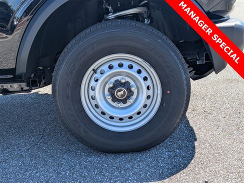 New 2025 Ford Bronco 4-Door image 11