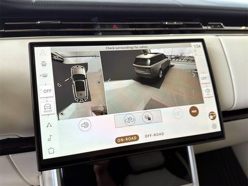 New 2025 Land Rover Range Rover Long Wheelbase Autobiography image 23