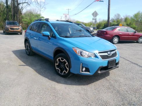 Used 2016 Subaru Crosstrek 2.0i Limited AWD/4WD image 8