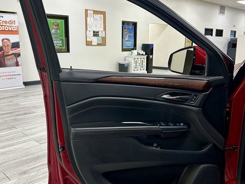 Used 2015 Cadillac SRX Luxury w/ Driver Awareness Package image 15