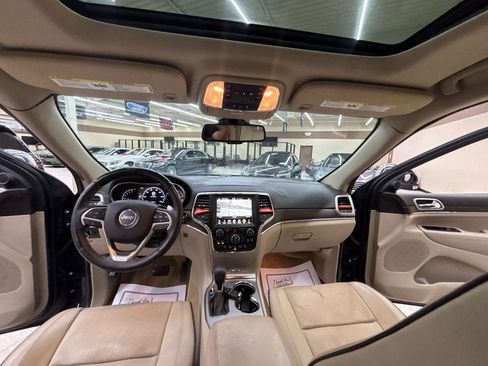Used 2016 Jeep Grand Cherokee Overland RWD image 40